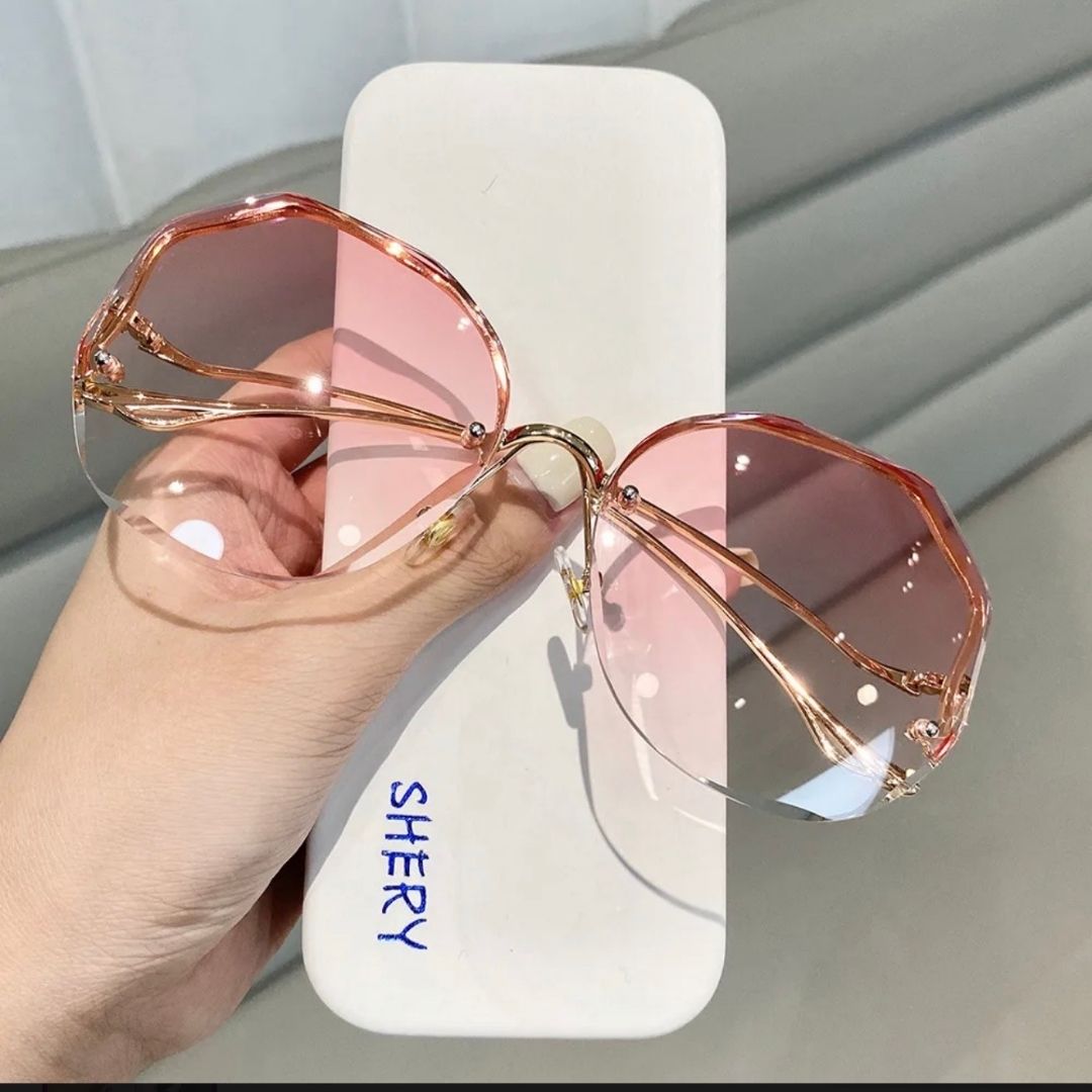 PINK SUNGLASSES