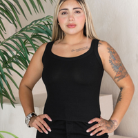 BLACK TANK TOP